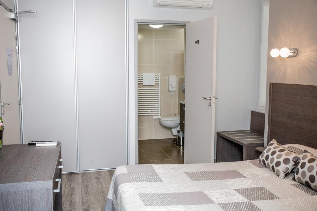 Annexe Hotel De La Gare Hendaye Zewnętrze zdjęcie