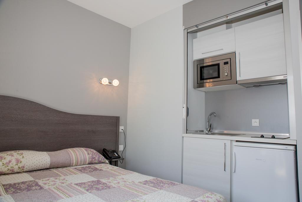 Annexe Hotel De La Gare Hendaye Zewnętrze zdjęcie