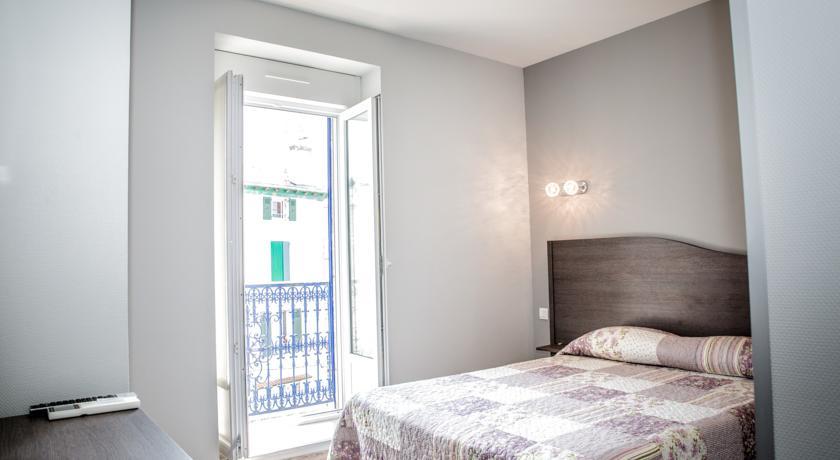 Annexe Hotel De La Gare Hendaye Zewnętrze zdjęcie